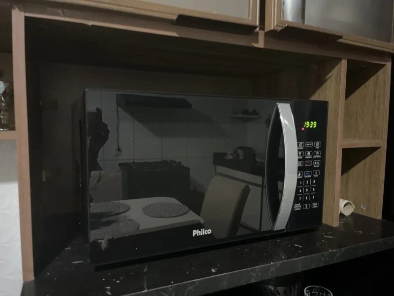 Micro-ondas Philco 28L Limpa Fácil 1100W Preto Pmo30p + Frete Grátis