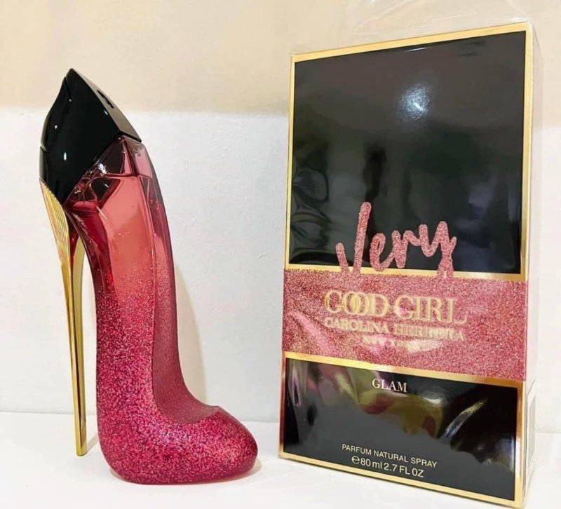 Perfume Carolina Herrera Very Good Girl Glam Parfum 50ml Feminino