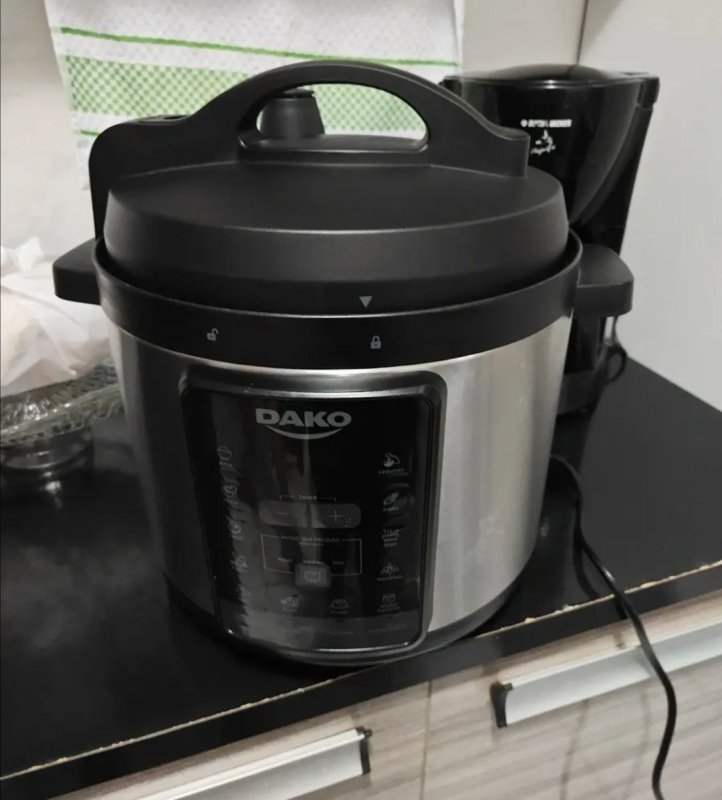 Panela De Pressão Elétrica Dako 1000w 6 Litros Multifunções