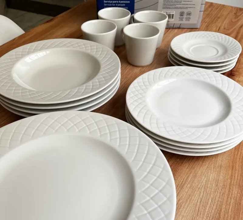 Aparelho De Jantar Ingrid Em Porcelana 20 Peças Cor Branco Tramontina