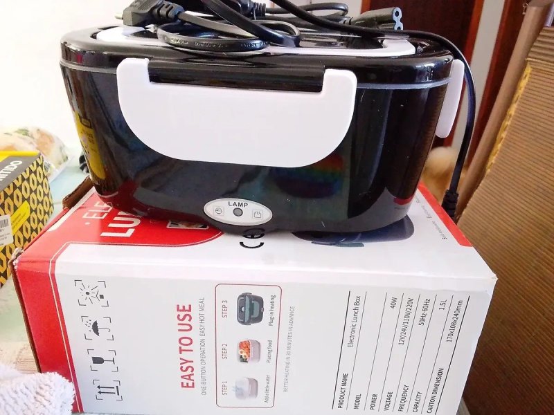 Marmita Elétrica Preta Bivolt Portátil Doméstica 110/220v Veicular 12/24v Lancheira 1.5l Com Divisórias
