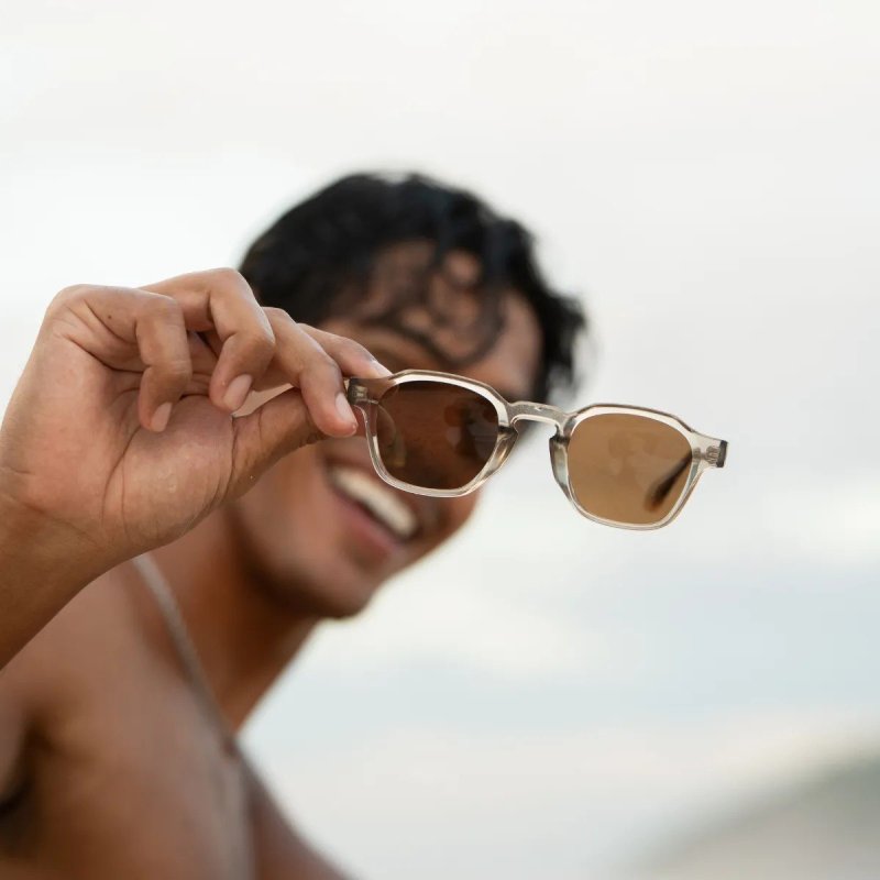 Óculos De Sol Masculino Canuc Cazu Champagne Hexagonal