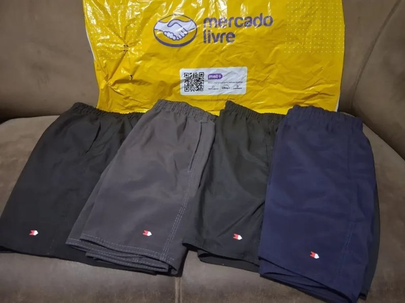 Kit 4 Bermuda Shorts Tactel Sandrini Elastano Academia Praia Sortidos Liso G