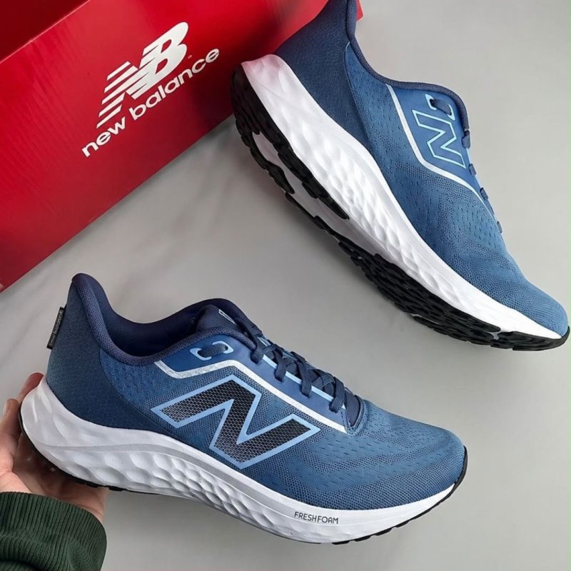 Tênis New Balance Fresh Foam Arishiv4