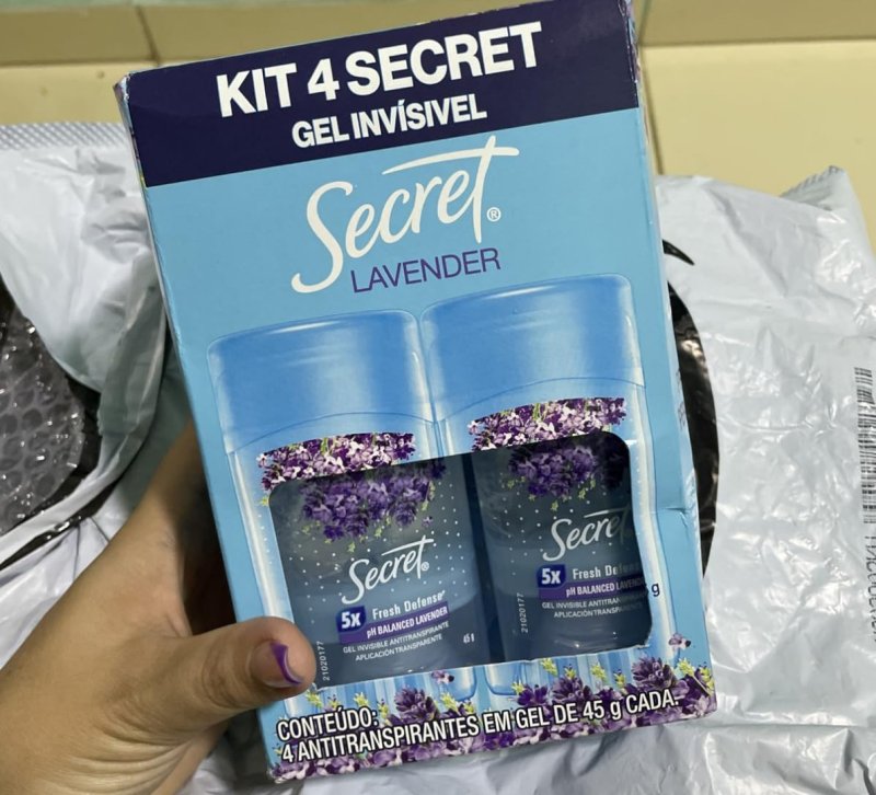 Secret Kit Desodorante em Gel Invisível Antitranspirante Lavanda com 4 Unidades 45g