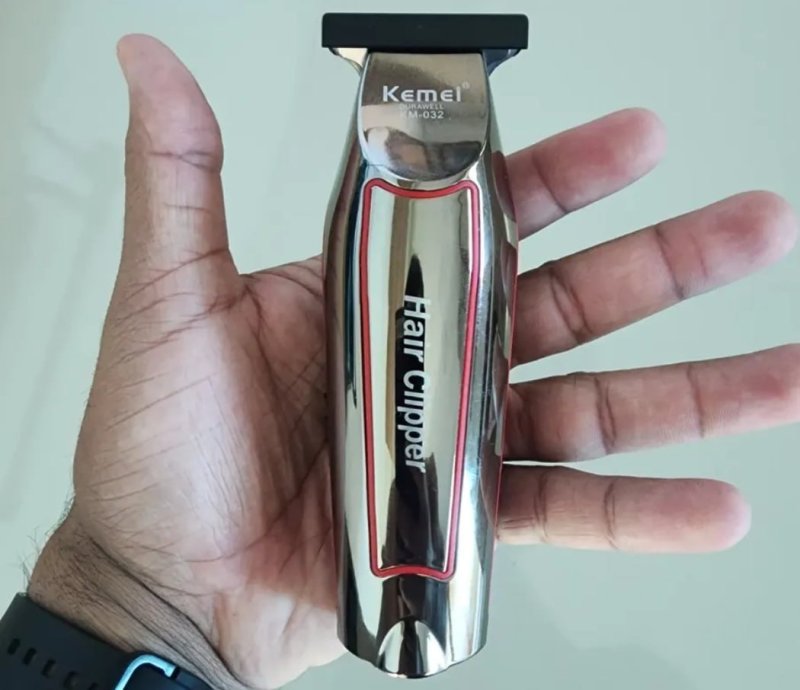 Maquina Acabamento Cortar Cabelo Barba E Pelos Kemei 032 + Frete Grátis