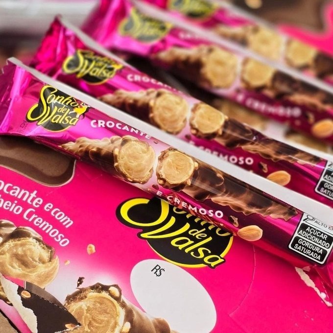 Stick Wafer Recheado Sonho de Valsa Sabor Chocolate - Display com 15 unidades de 25g