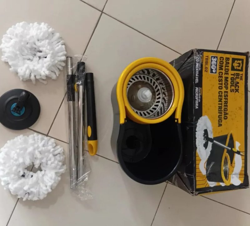 Mop Giratório 360° Balde Inox 8 Litros Centrífuga C/ 2 Refis Preto E Amarelo