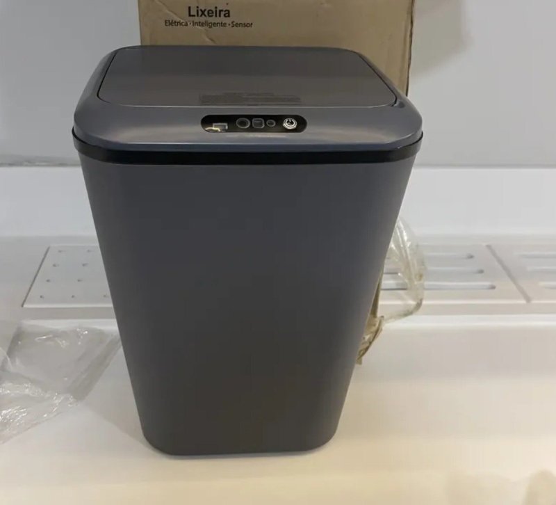 Lixeira Inteligente Sensor Automático 16l Cinza Smart Recarregável Para Banheiro E Cozinha