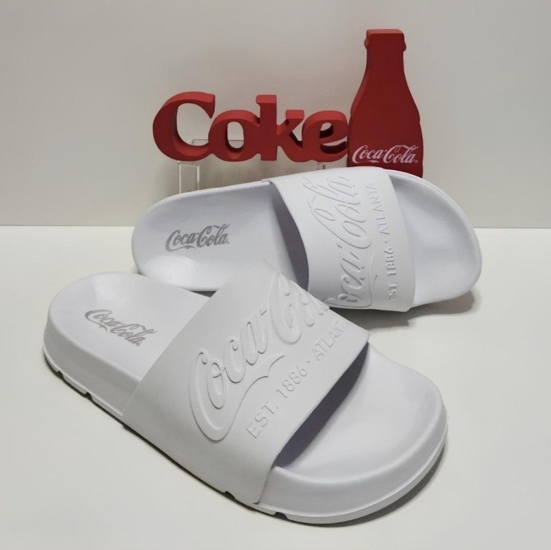Chinelo Sandália Coca Cola Slide Coke Bold Original