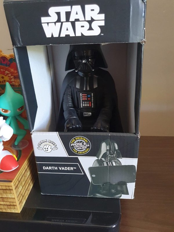 Exquisite Gaming - Suporte para Controle e Dispositivo - Darth Vader Plástico