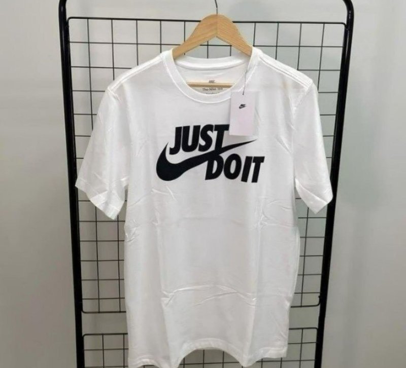 Camiseta Nike Sportswear Just Do It Masculina