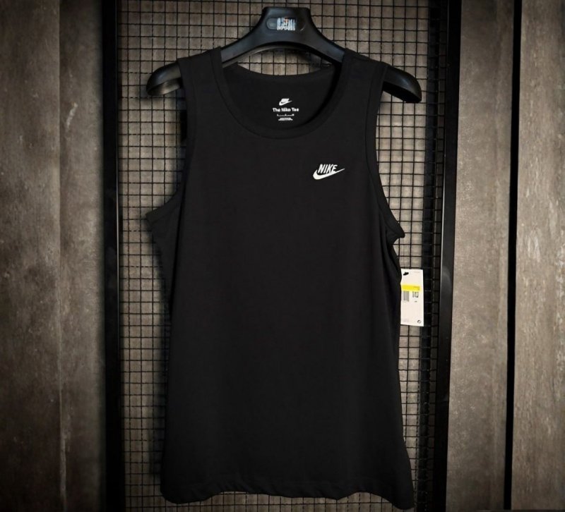 Camiseta Nike Sportswear Masculina