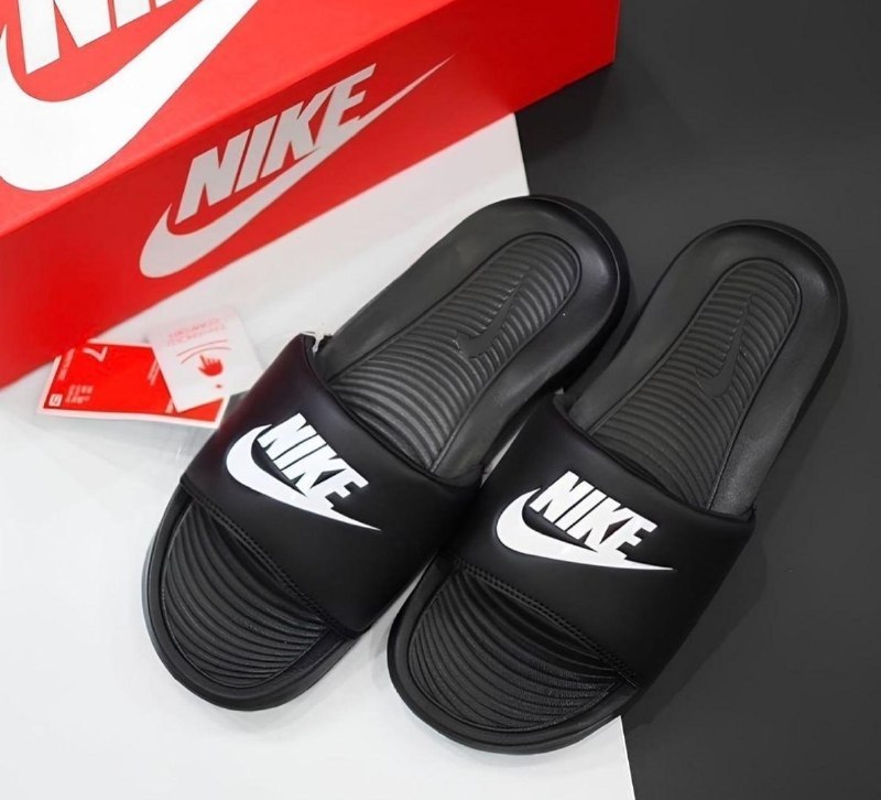 Chinelo Nike Victori One