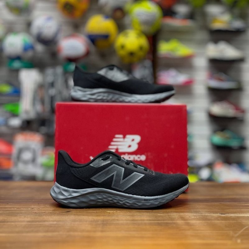 Tênis Fresh Foam Arishi V4 New Balance