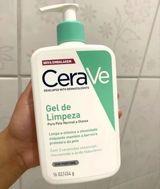 Gel de Limpeza CeraVe com Niacinamida 473ml