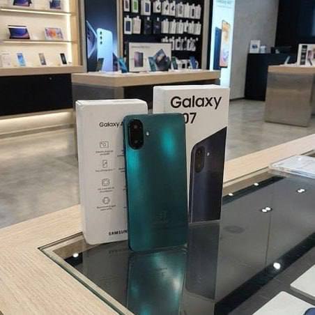 Smartphone Galaxy A07 128GB 4GB RAM Tela 6.7 90Hz