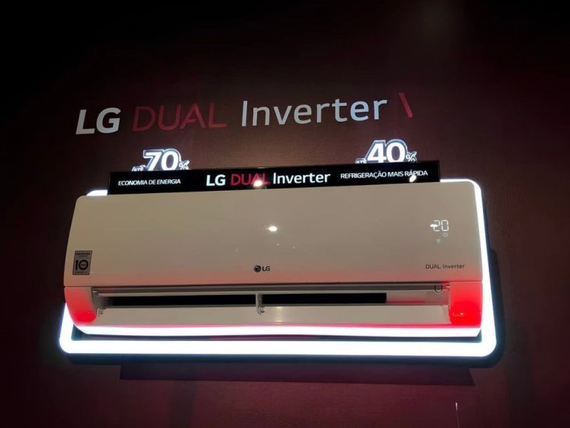 Ar Condicionado Split Smart Inverter Hi Wall LG Voice AI 12000 BTUs Frio 220v