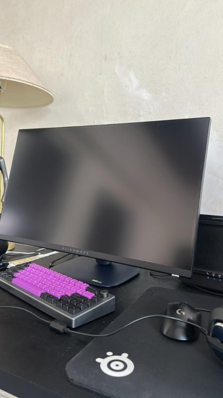 Monitor Gamer Alienware 27" — QHD (2560 x 1440) — 180 Hz — IPS Rápido