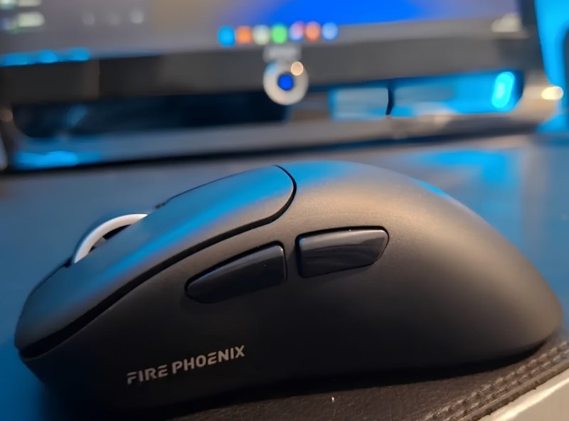 Mouse Gamer Sem Fio Tri Mode Bluetooth 18000dpi Paw3311 500 Mah Fire Phoenix Bk-r6x Preto