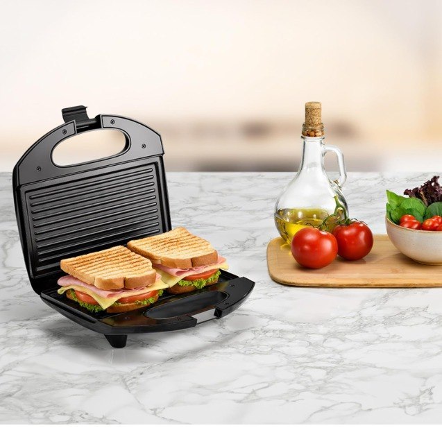 Sanduicheira Brunch Time 2 em 1 Elgin Sanduicheira e Grill Antiaderente Preta 220V