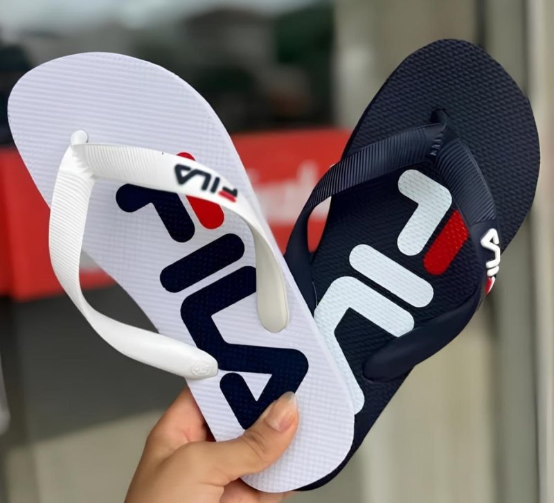 Chinelo Fila Fingers Original Confortável Antiderrapante Preto/branco