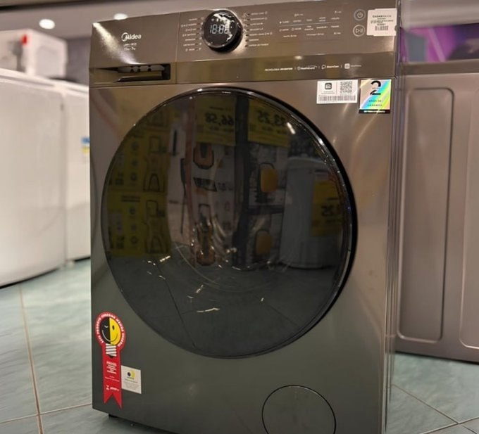 Lava e Seca Frontal 11Kg Heathguard Smart Automática 220 Volts, Titanium, Midea