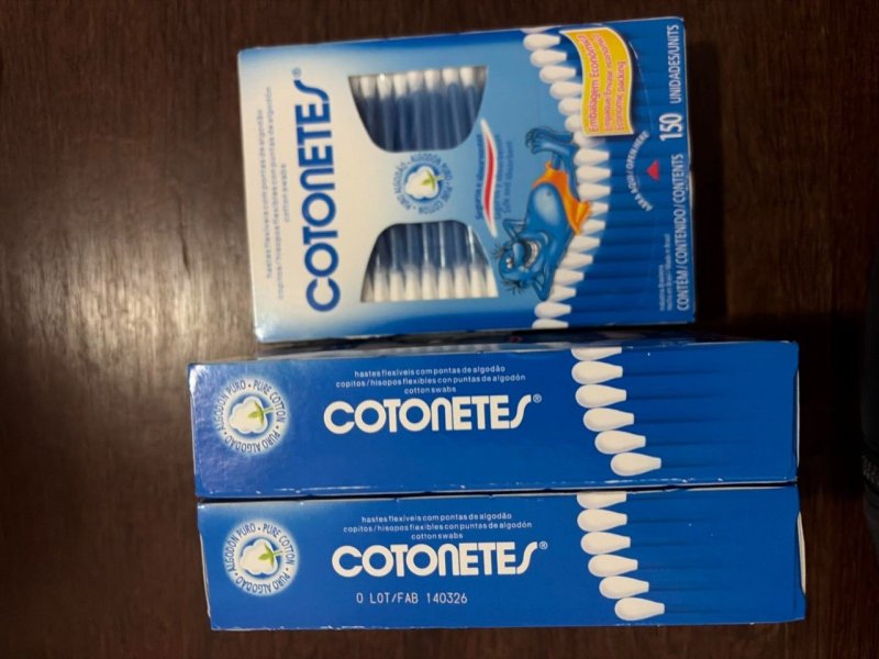 Cotonetes Hastes Flexíveis 300 unidades com 20% OFF