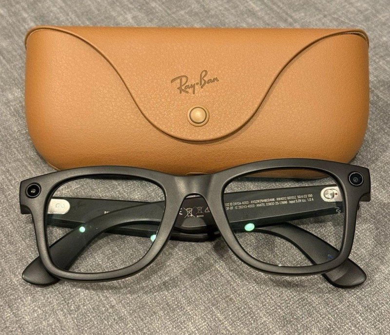 Óculos Inteligentes Meta Ray-Ban Wayfarer Acetato