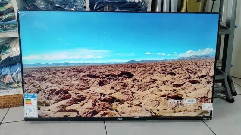 Smart TV 32 HD AOC TV 32S5045/78G HDMI 1 USB WiFi Roku