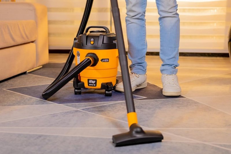 WAP GTW 10 - 10L Pó e Água - Filtro Lavável - Compacto