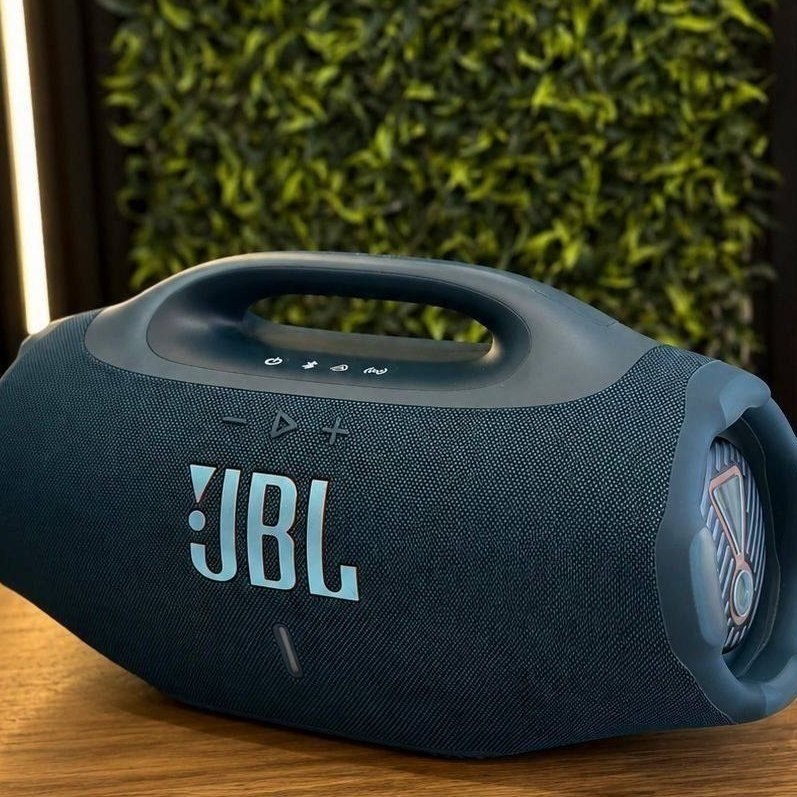 JBL Boombox 4, Altifalante Bluetooth portátil, som JBL Pro, AI Sound Boost, resistente à água/pó IP68, autonomia de 34 h, Life, Auracast, 2 configurações de reforço de graves, azul