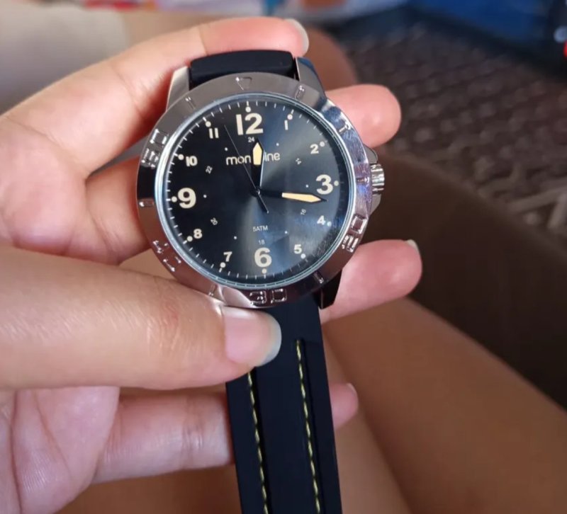 Relógio De Pulso Mondaine Com Corria De Silicone Cor Preto - Bisel Prateado
