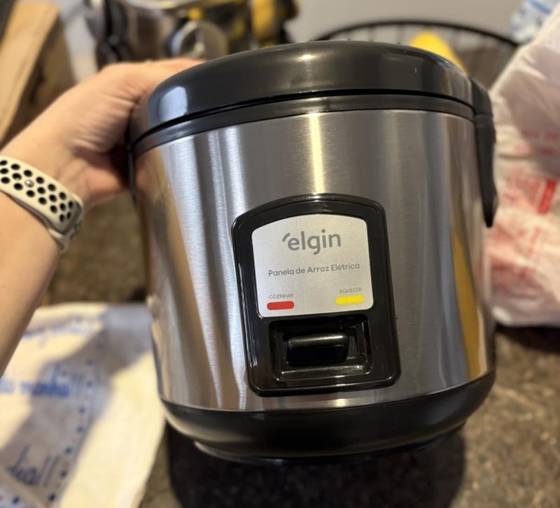 Panela de Arroz Elétrica Elgin Capacidade 5 Xícaras 1 Litro 400W 110V
