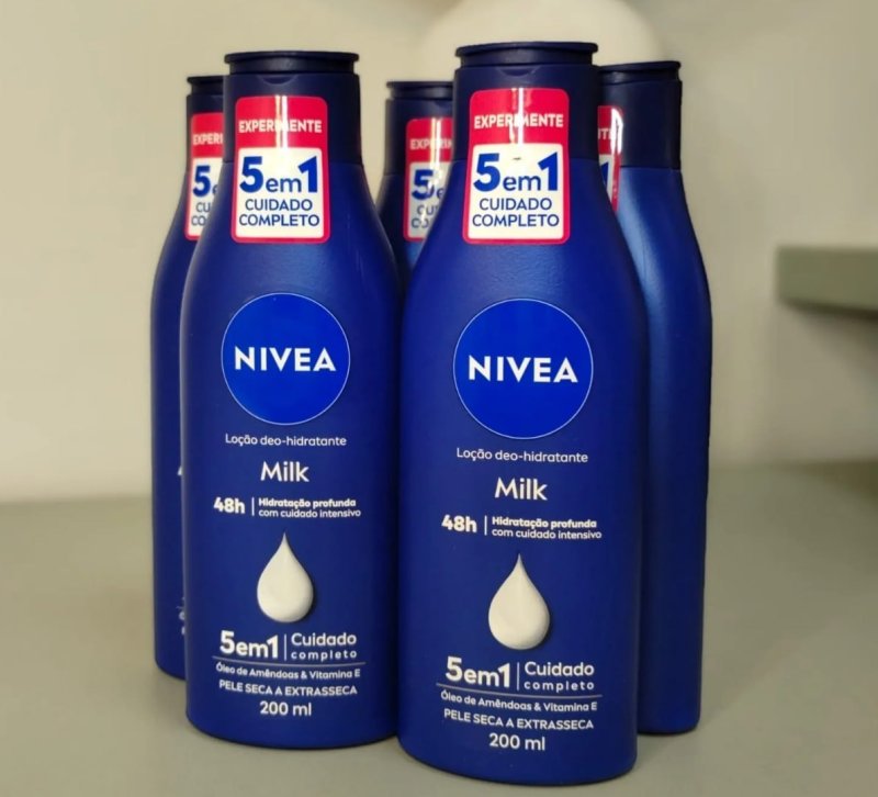 NIVEA Loção Hidratante Milk Pele Seca a Extrasseca 200ml
