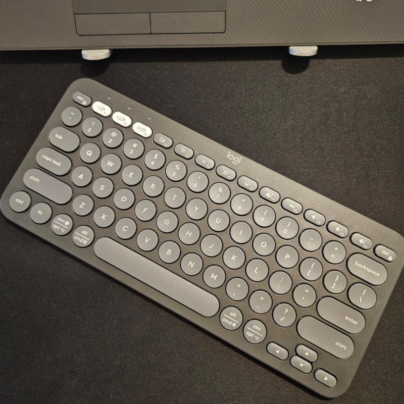Teclado sem fio Logitech Pebble Keys 2 K380s com Conexão Bluetooth Easy-Switch