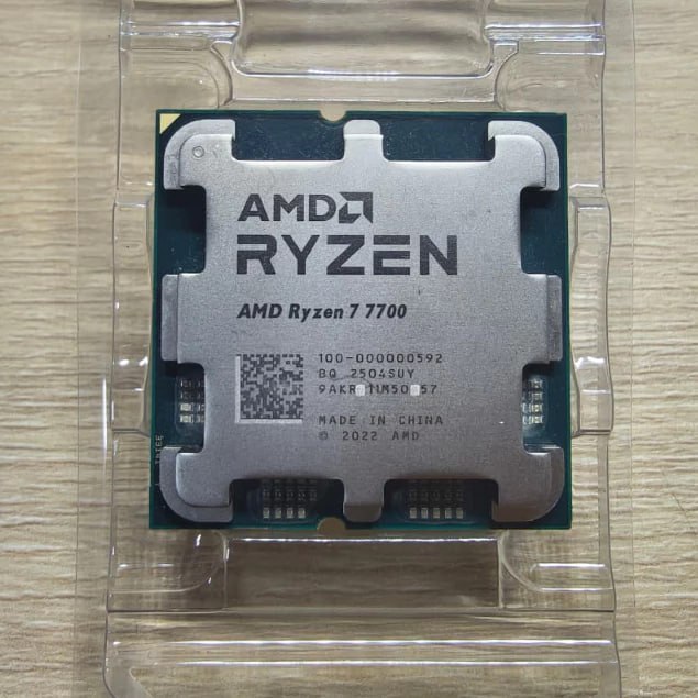Processador AMD Ryzen 7 7700 AM5 OEM Semi Novo