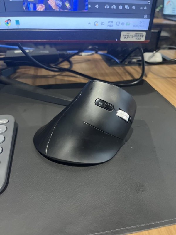 UGREEN Mouse Ergonômico Vertical Sem Fio 5 Botões Clique Silencioso