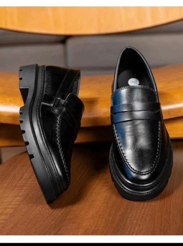 Sapato Social Masculino Mocassim Adulto Tratorado Moderno (37 a 46)