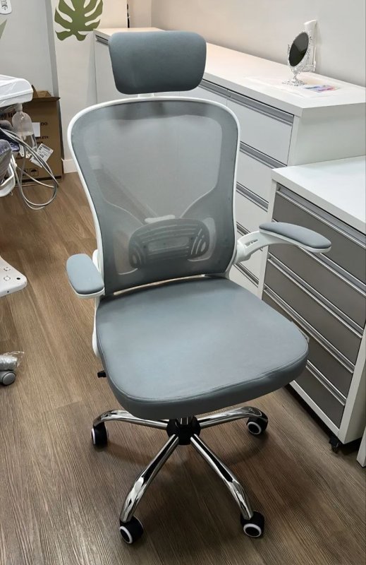 Cadeira De Escritório Ergonômica Giratória Boston G100 Com Estofado mesh luvinco Com Ajuste Lombar
