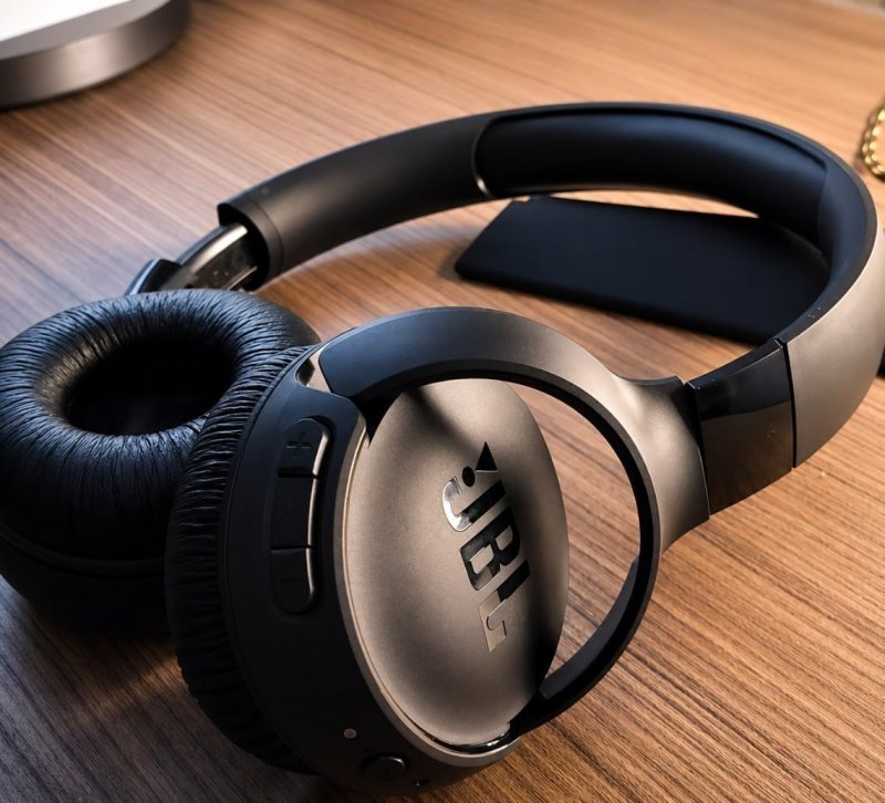 JBL, Fone de Ouvido Bluetooth Over-Ear, Tune 530BT, Sem Fio, Até 76 Horas de Bateria - Preto