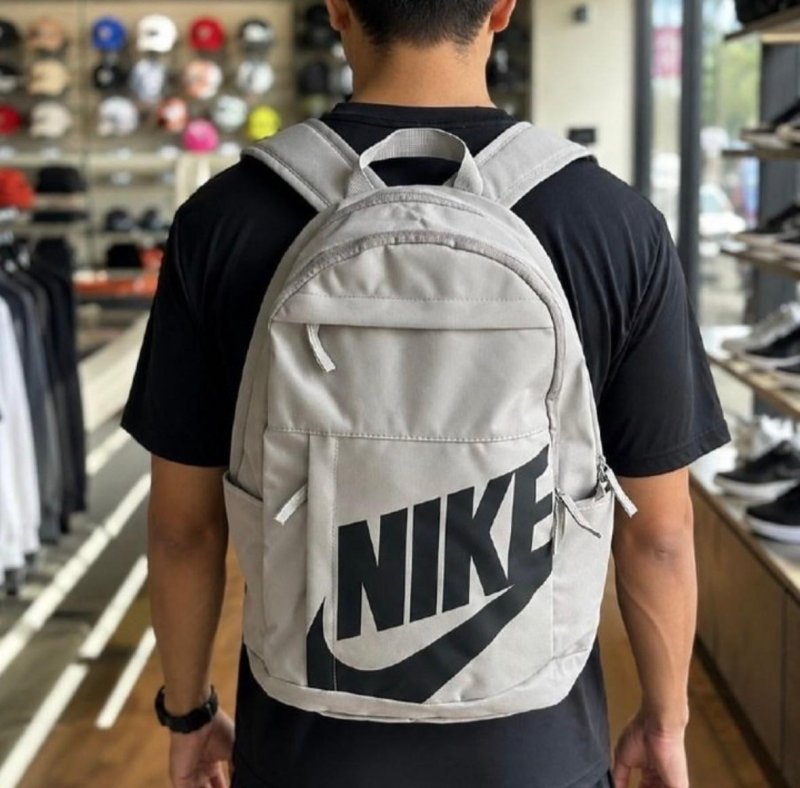 Mochila Nike Elemental Unissex