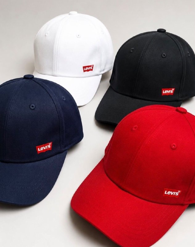 Boné Levis Curved Visor Center Batwing