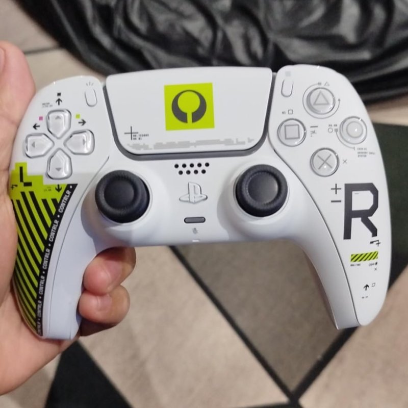 Controle Ps5 Dualsense Edição Limitada Marathon Branco