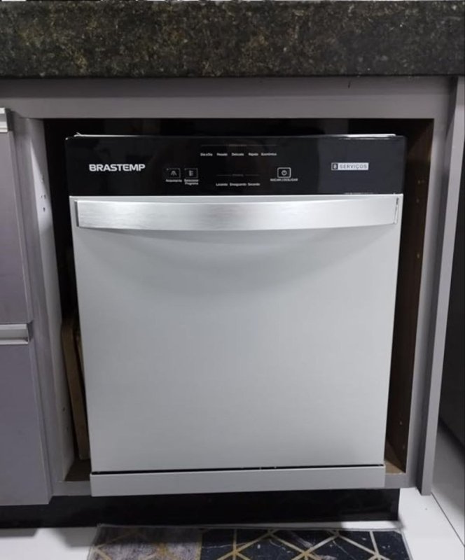Lava-louças Brastemp 8 Serviços BLF08 (220V, Volts)