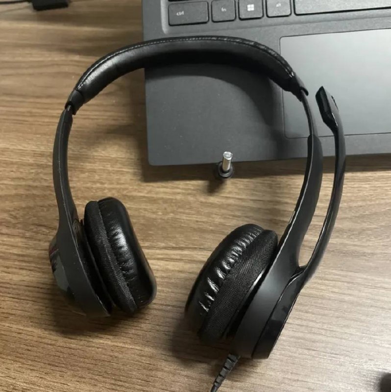 Headset com fio USB Logitech H390