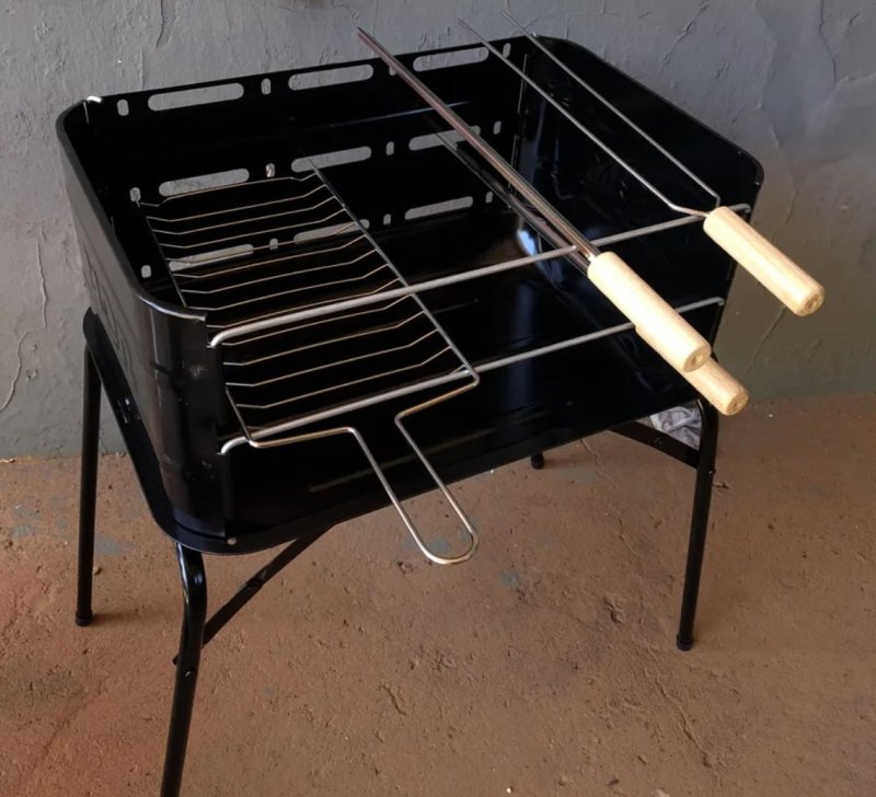 Churrasqueira Móvel Mor Montana 3005 54cmx35cmx64cm Preto