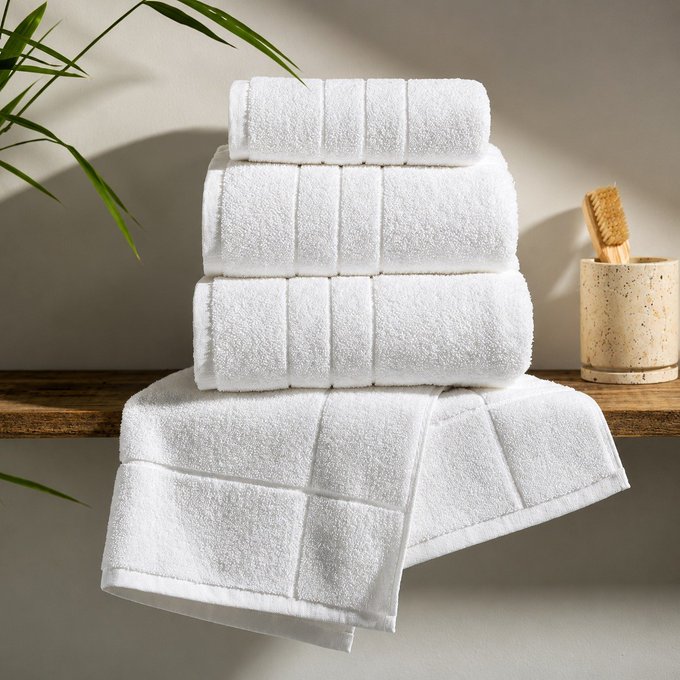 Kit com 2 Toalhas Banhão Karsten 100% Algodão