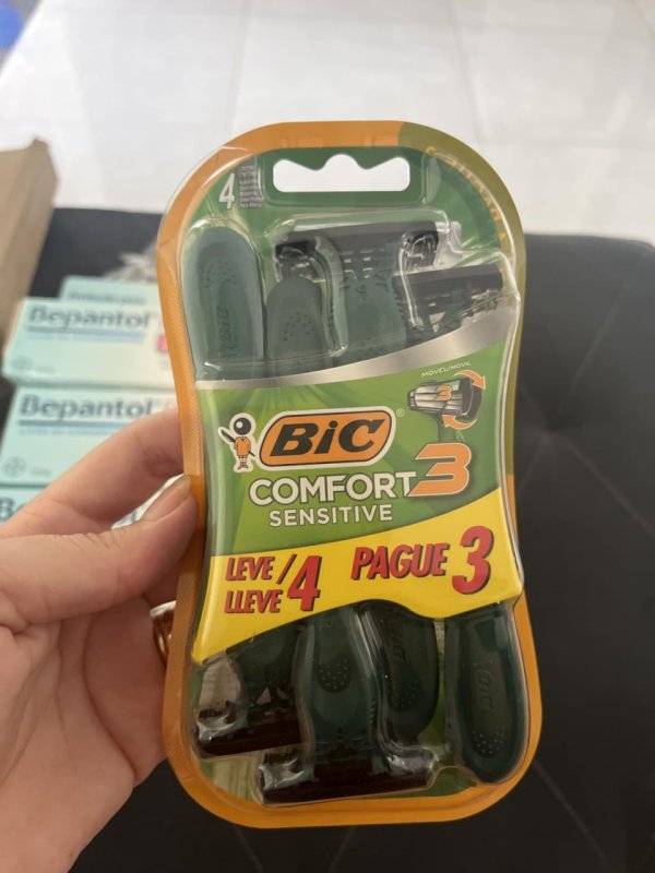 BIC 4 un. Aparelho De Barbear Comfort 3 Advance