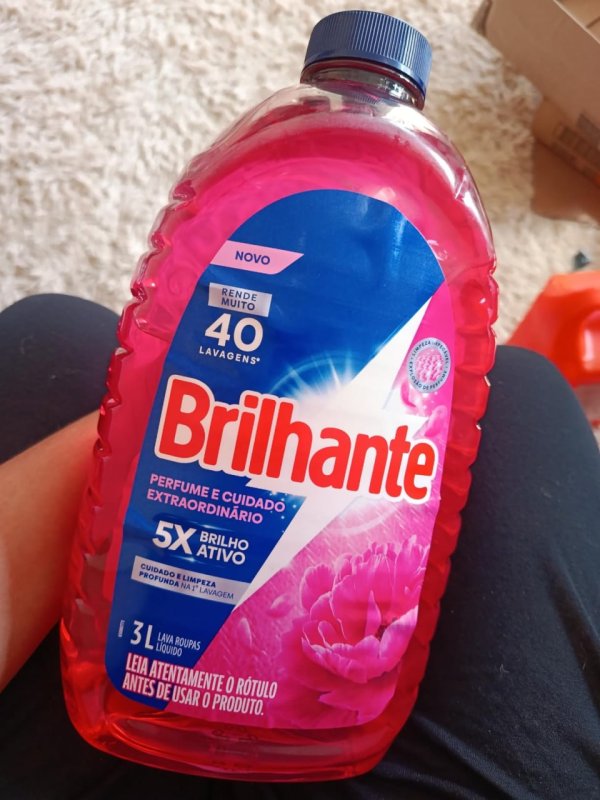 Brilhante Sabão Líquido Perfume e Cuidado Extraordinário 3L